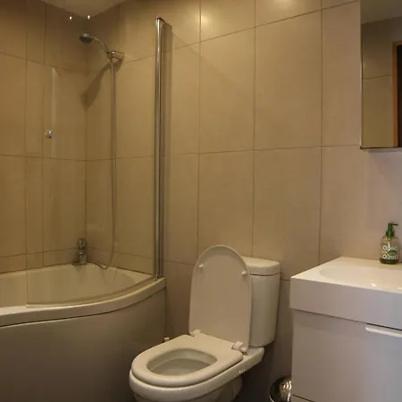 Apartment Schuss *