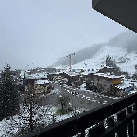 Schuss Morzine